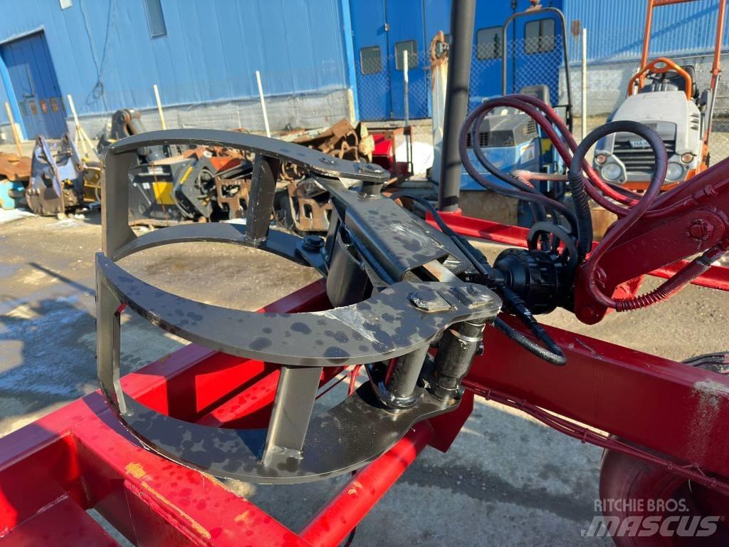 Fliegl Twin Axle Puuperävaunut