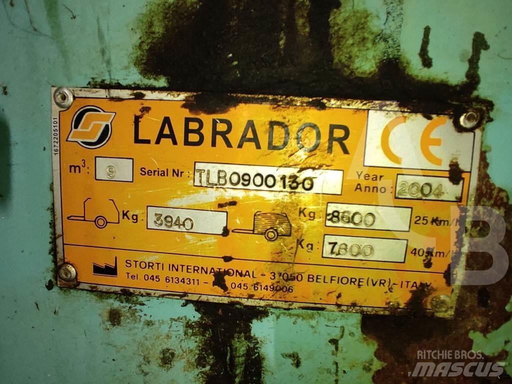  Labrador MT90 Rehuvaunut