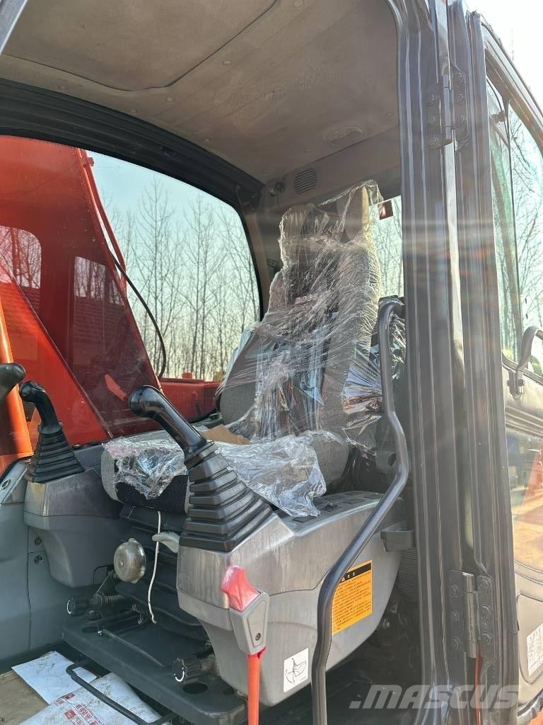 Doosan DX140 Telakaivukoneet