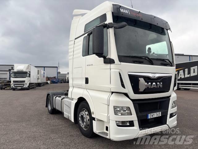 MAN TGX 18.460 Vetopöytäautot