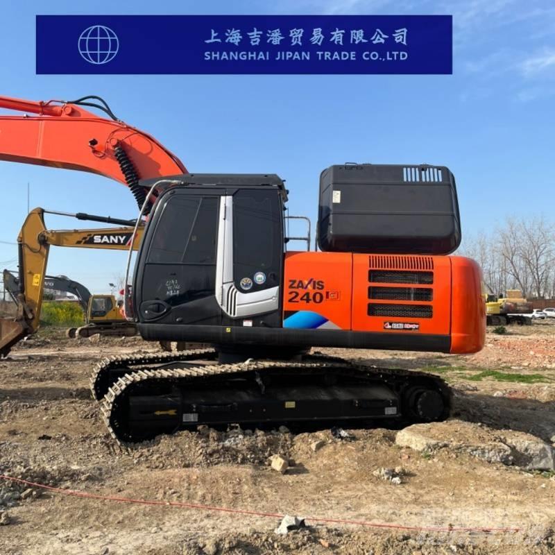 Hitachi ZX 240 Telakaivukoneet