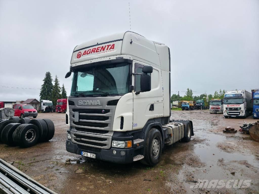 Scania R 440 Vetopöytäautot