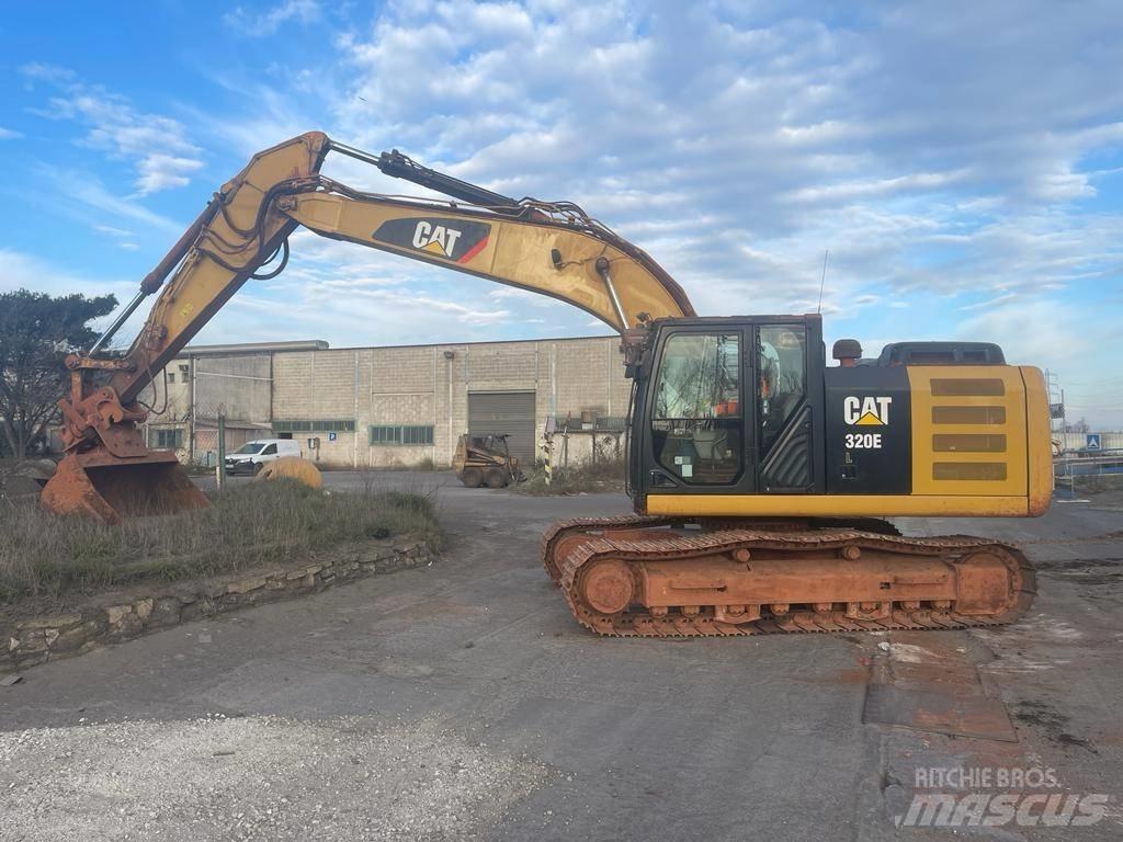 CAT 320 E Telakaivukoneet