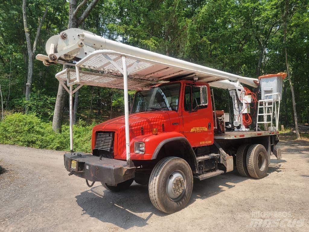 Freightliner FL80 Teleskooppipuominostimet