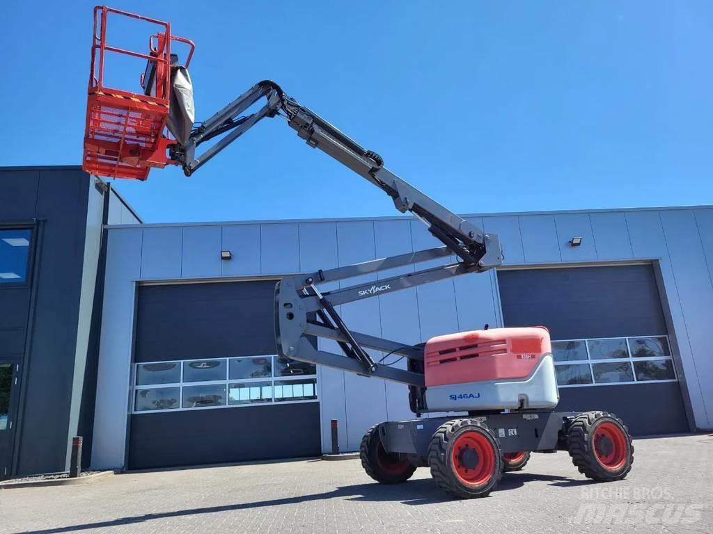 SkyJack SJ 46AJ Kuukulkijat