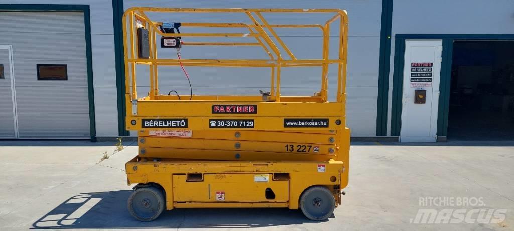 Haulotte Compact 10 Saksilavat