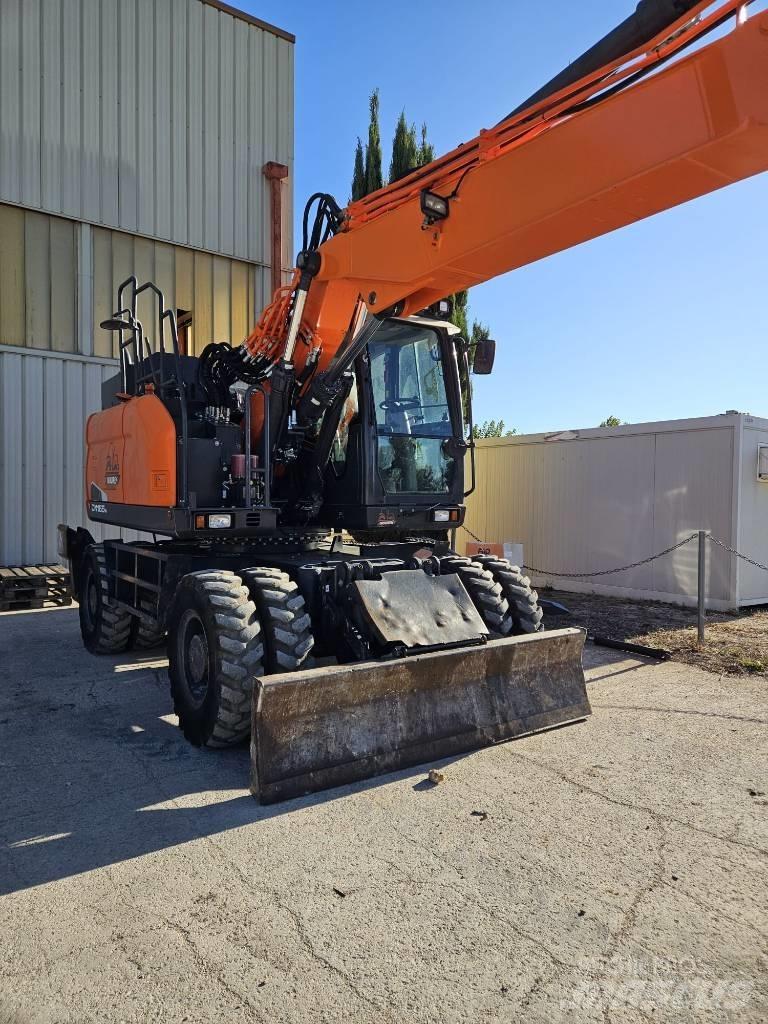 Doosan DX 165 W-5 Pyöräkaivukoneet