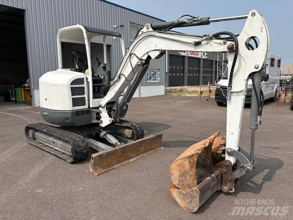 Neuson 38 Z 3 RD Minikaivukoneet < 7t