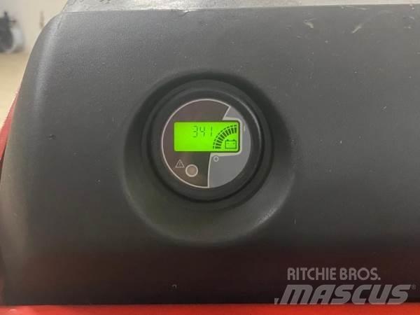 Manitou TI30 RM SP Ajettavat pinoamisvaunut