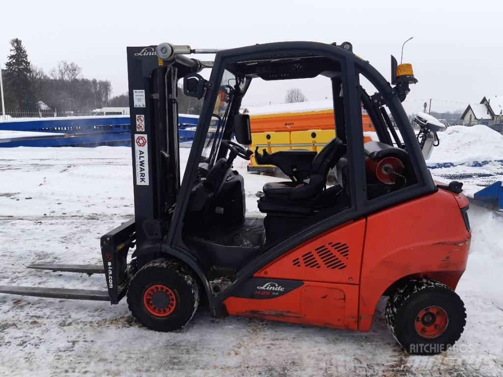 Linde H 25 T Nestekaasutrukit