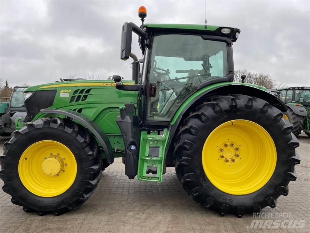 John Deere 6155R Traktorit
