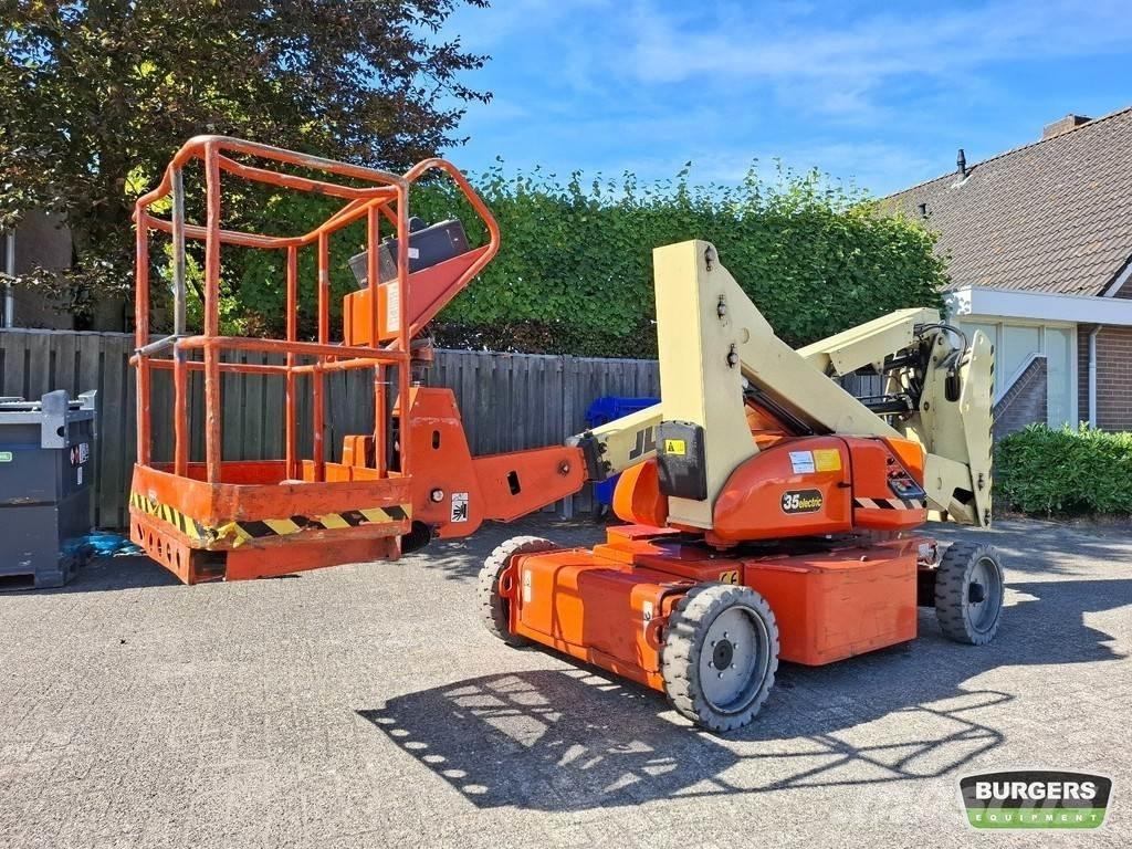 JLG N35E Kuukulkijat