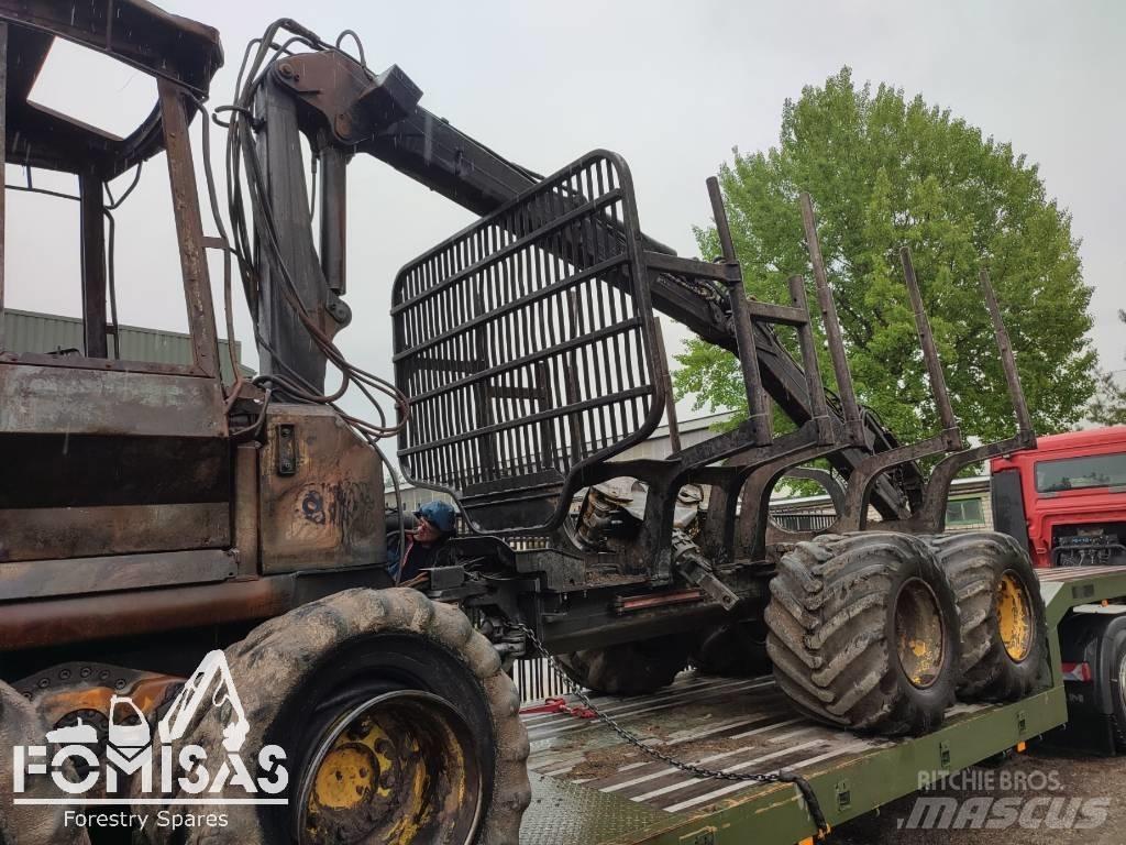 Timberjack 810B Alusta ja jousitus