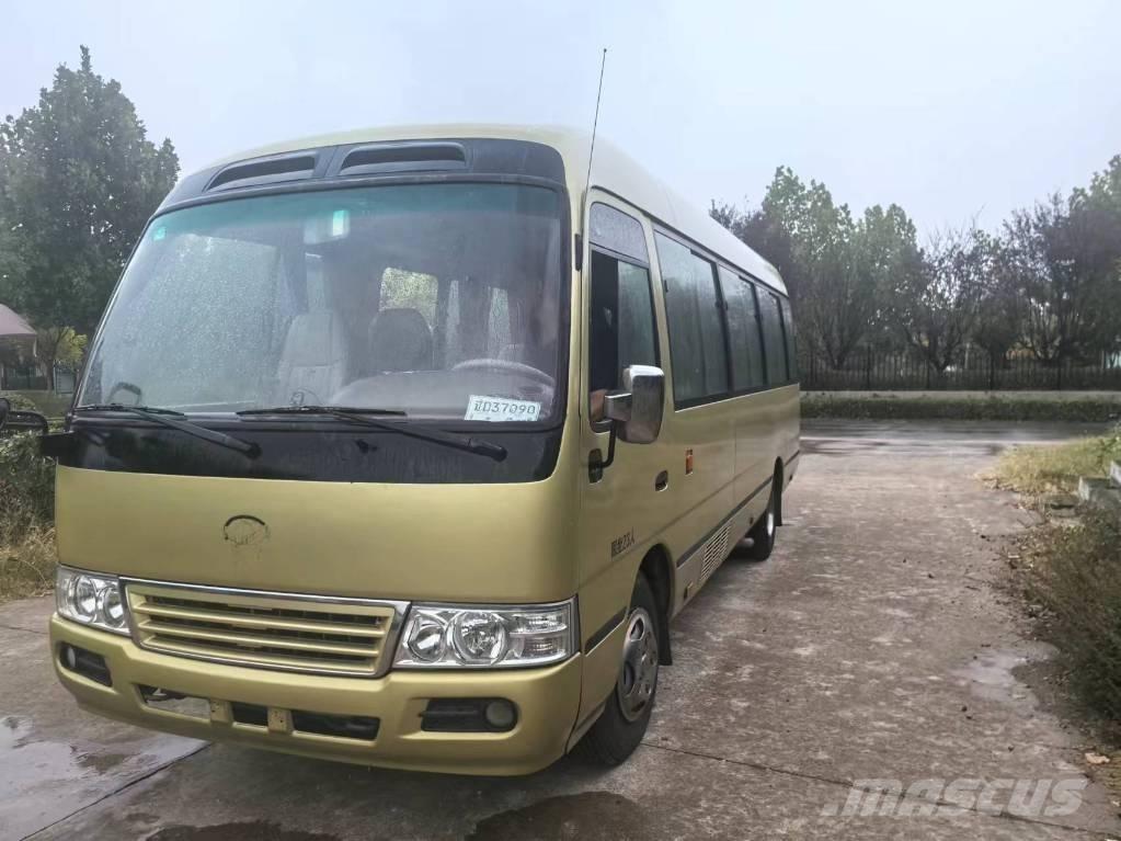 Toyota Coaster Linjaliikennebussit