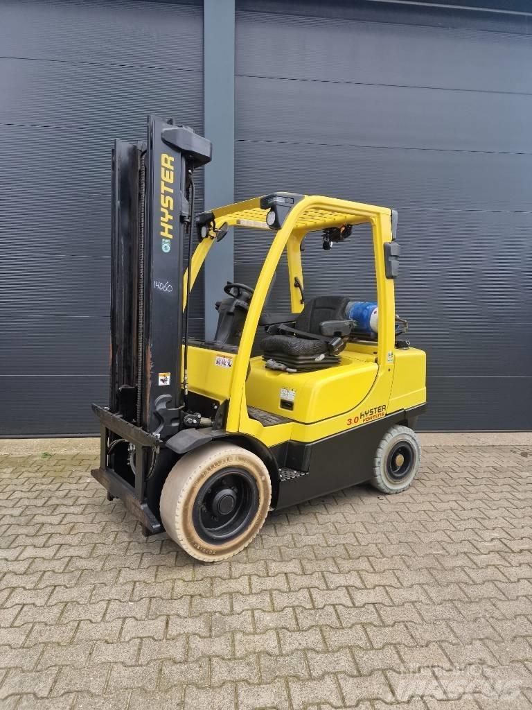 Hyster 3.0 FT Nestekaasutrukit