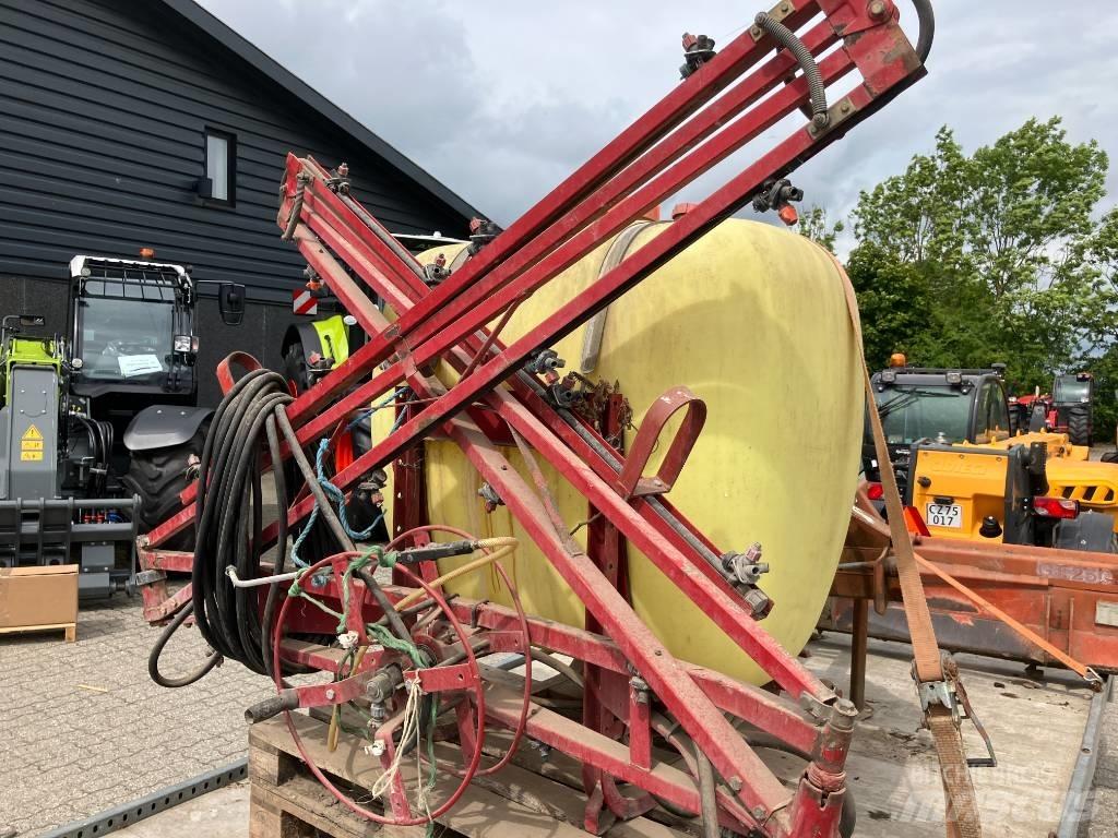 Hardi NK 600 Nostolaite ruiskut