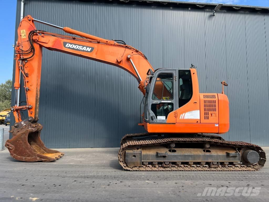 Doosan DX235LCR Telakaivukoneet