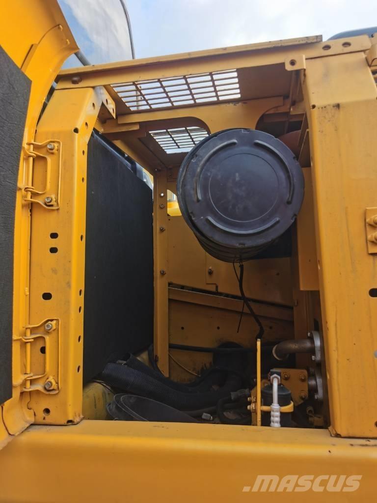 Komatsu PC 220-7 Telakaivukoneet