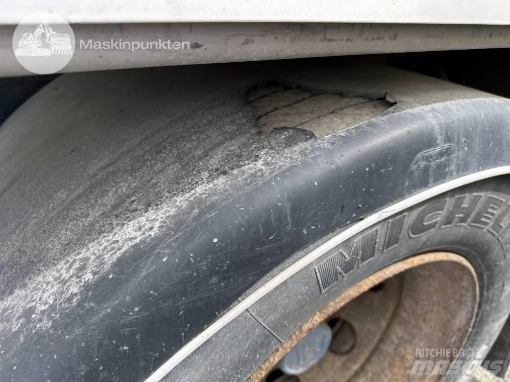 Limetec VPU-438 Umpikoriperävaunut