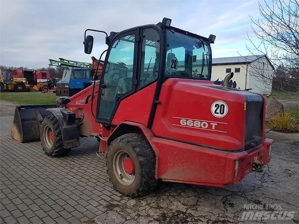 Schäffer 6680T Pienkuormaajat