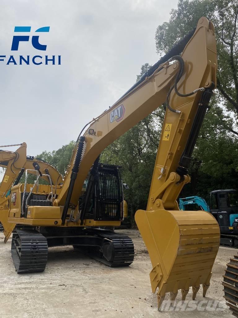 CAT 323 Telakaivukoneet
