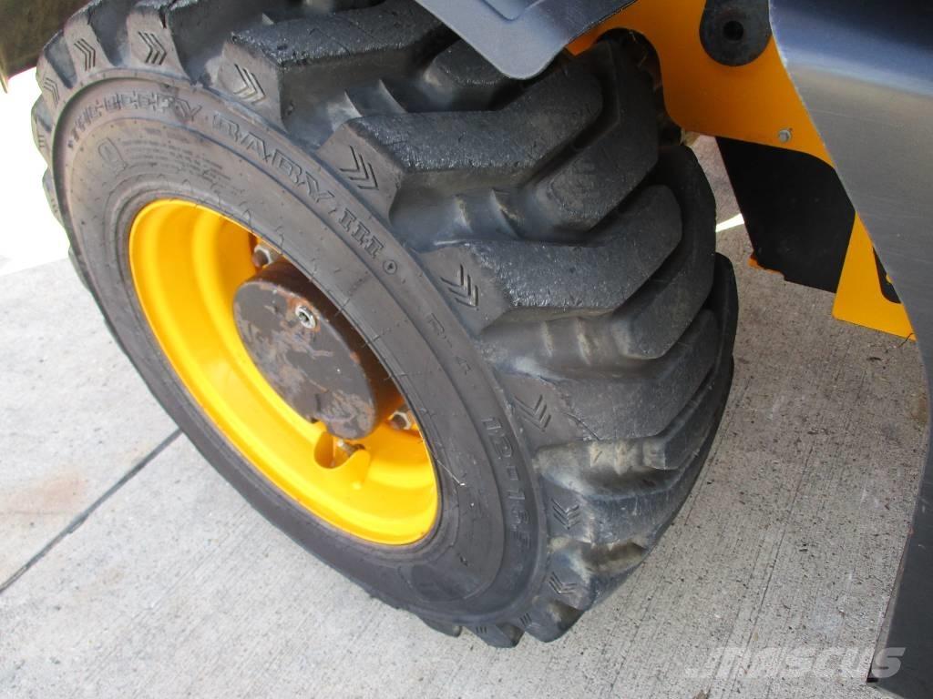 JCB 525-60T5 (582) Kurottajat