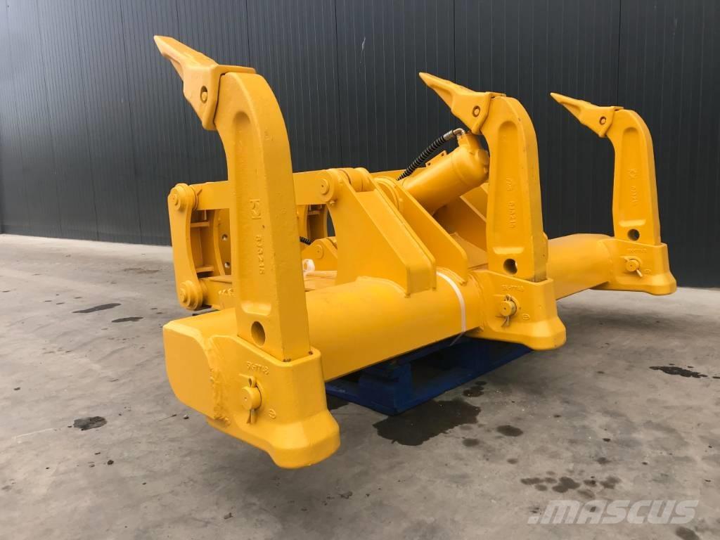Komatsu D65 Repijät