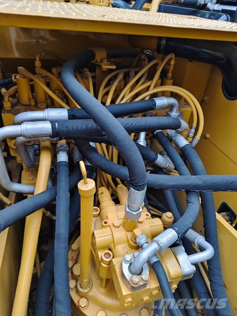 CAT 320 D2 Telakaivukoneet
