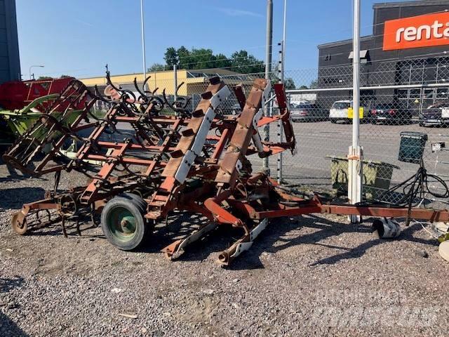 Kverneland Harv 6m Äkeet