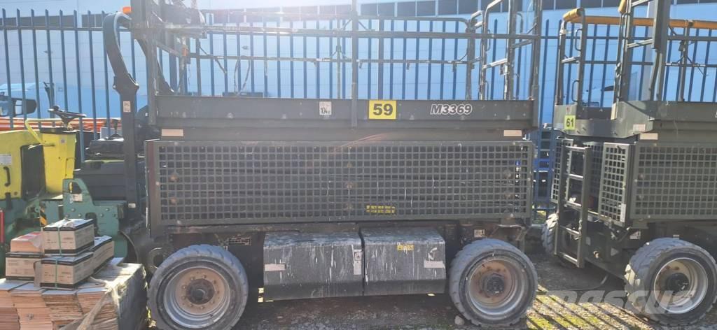 JLG M 3369 Saksilavat