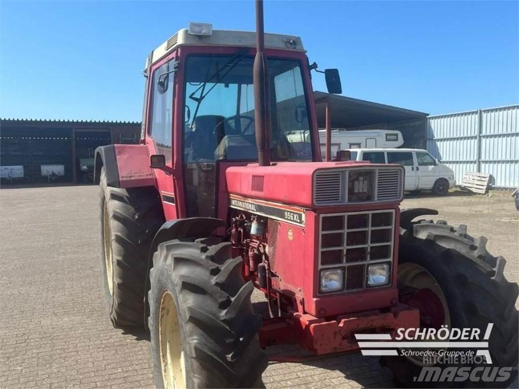 Case IH 956 XL Traktorit