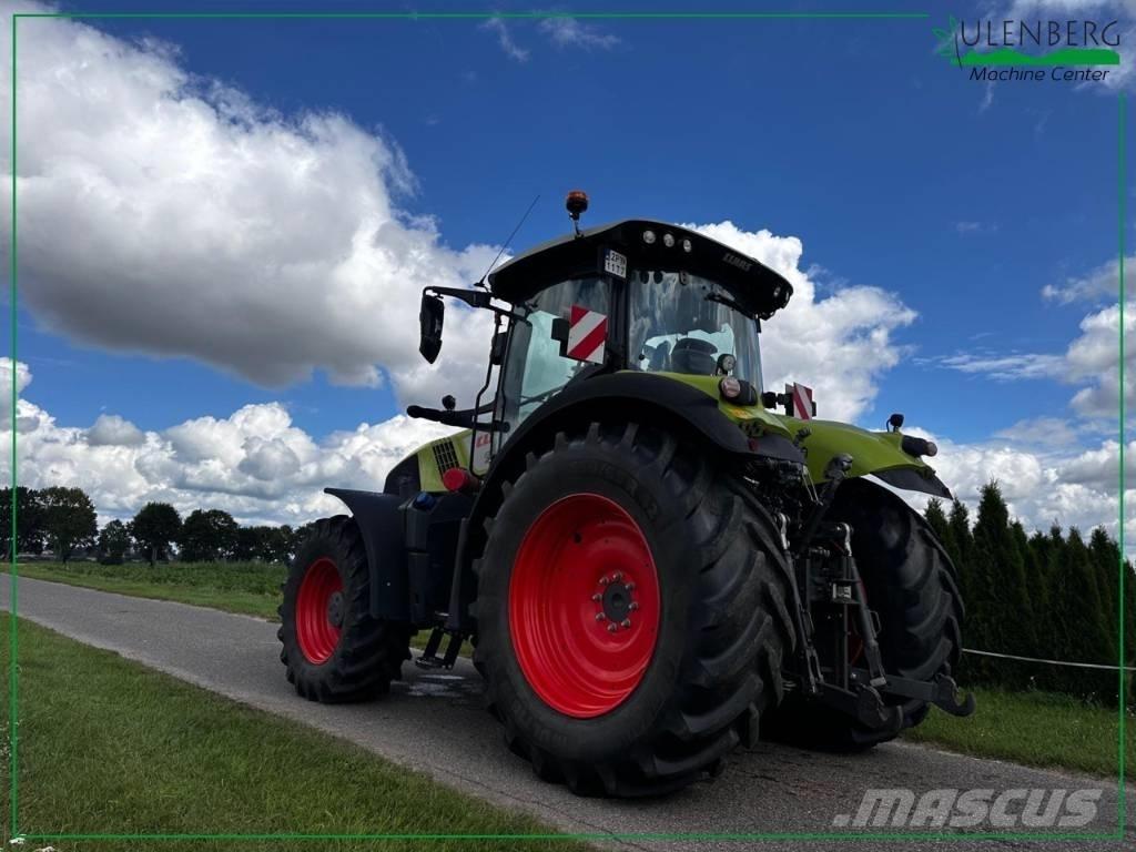 CLAAS Axion 800 Traktorit