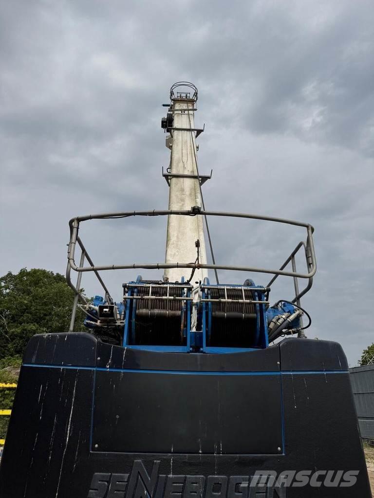Sennebogen 653 Tela-alustaiset nosturit