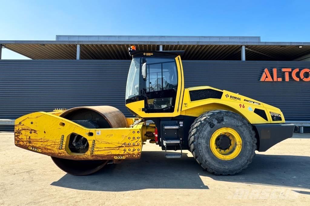 Bomag BW 226 BVC-5 Yksivalssijyrät