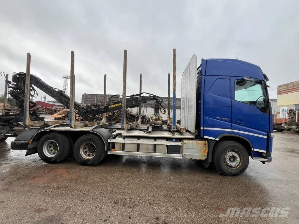 Volvo FH Puuautot