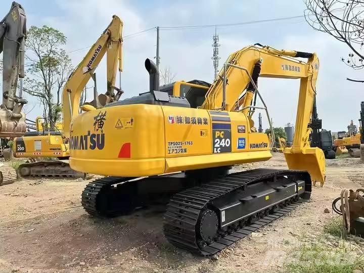 Komatsu PC240 Telakaivukoneet
