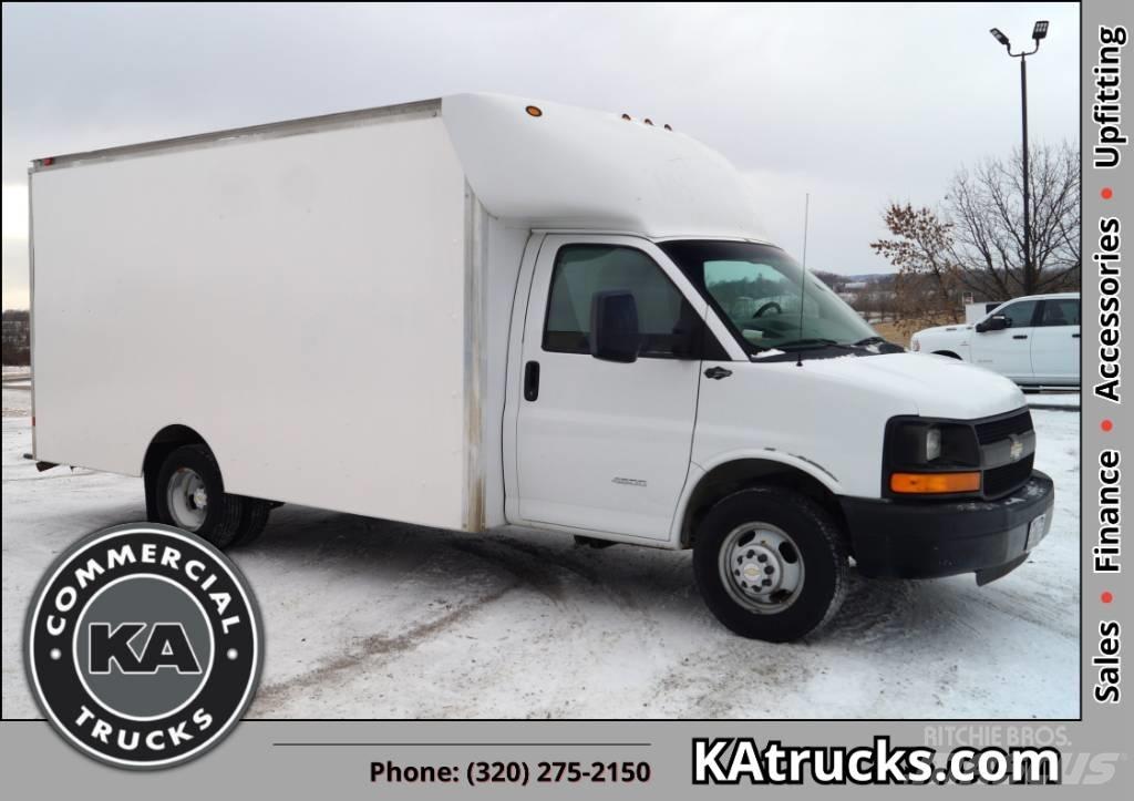 Chevrolet G4500 Umpikorikuorma-autot