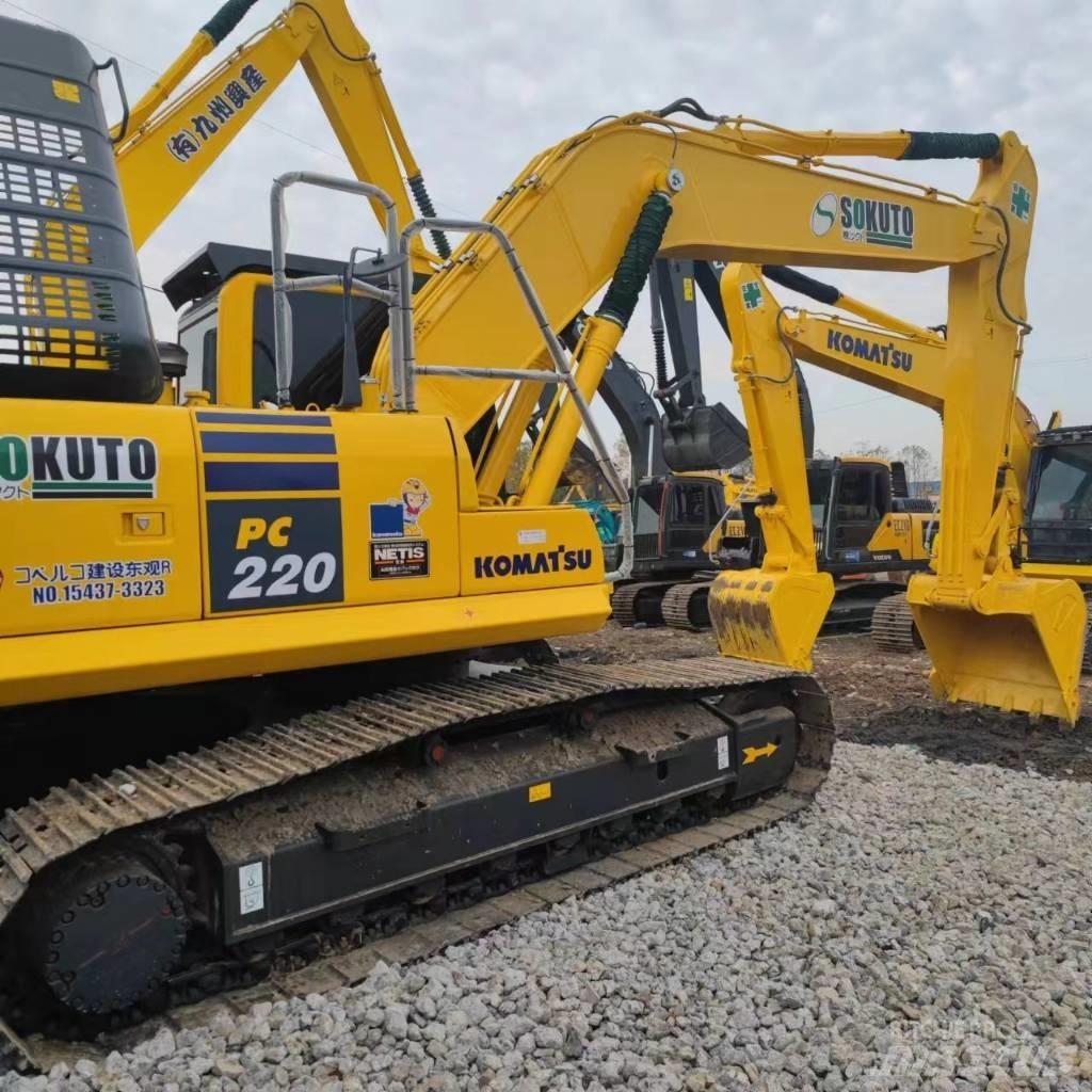 Komatsu PC 220-8 Telakaivukoneet