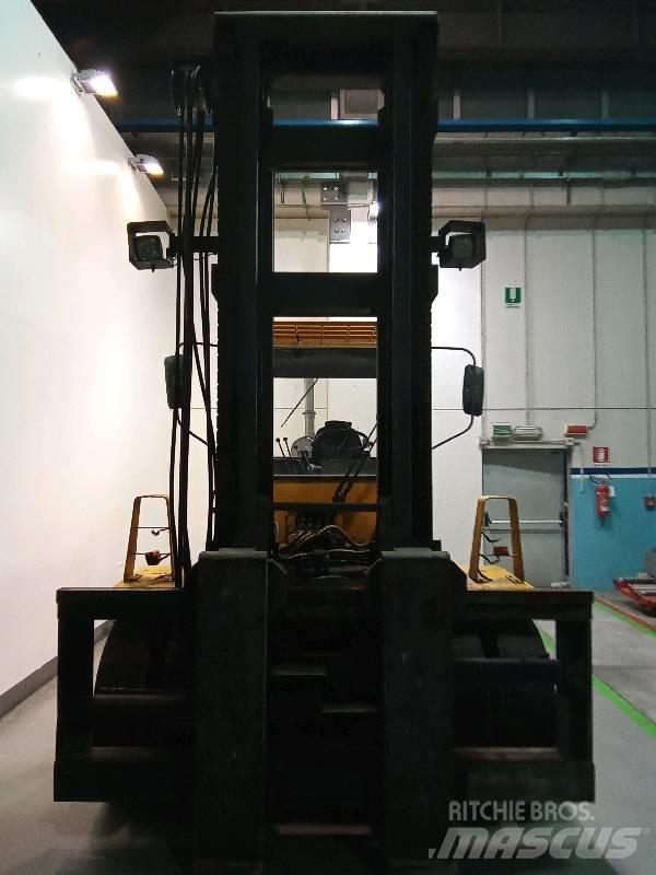 Svetruck 16120-38 Dieseltrukit