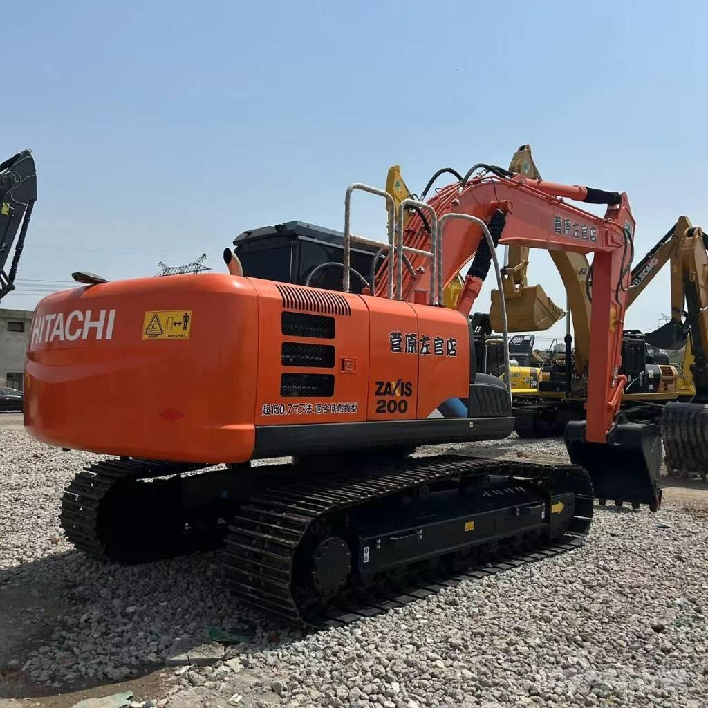 Hitachi 200-3 Telakaivukoneet