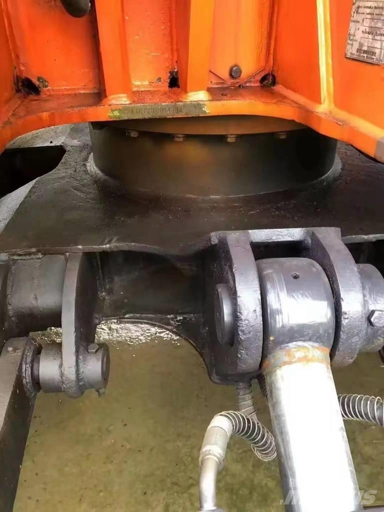Hitachi ZX 75 Midikaivukoneet 7t - 12t