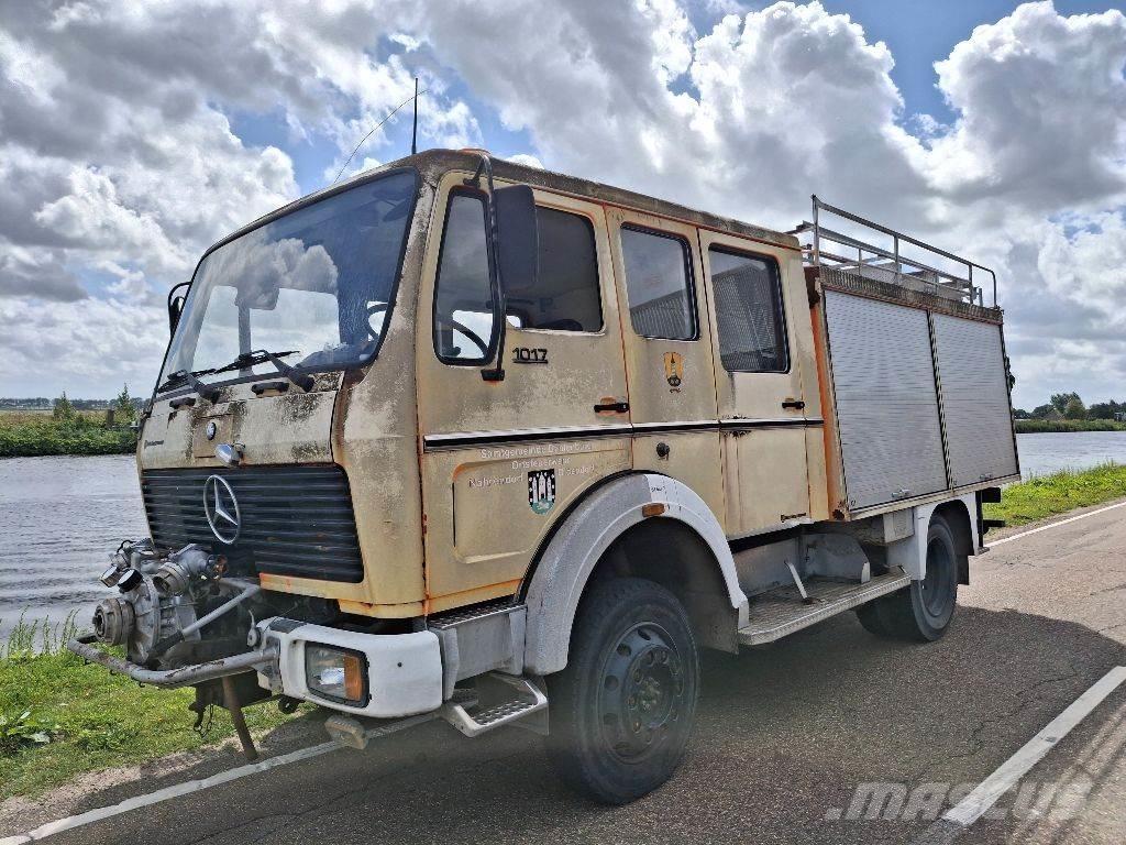 Mercedes-Benz 1017 Paloautot