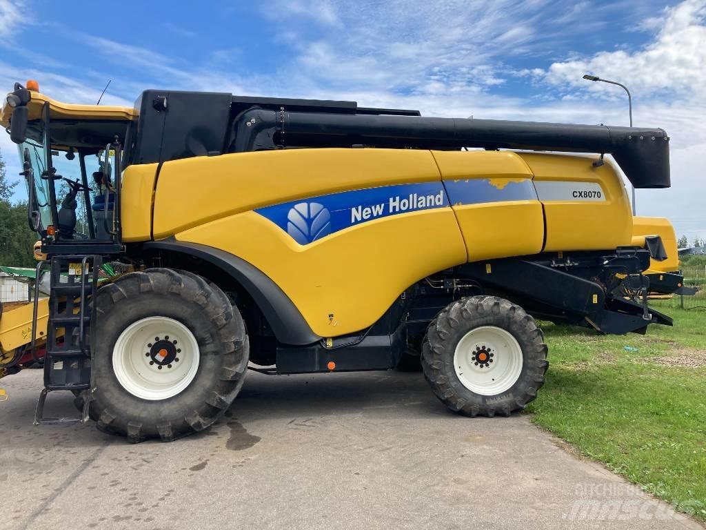 New Holland CX 8070 Leikkuupuimurit
