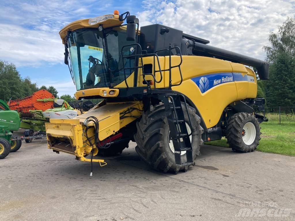 New Holland CX 8070 Leikkuupuimurit