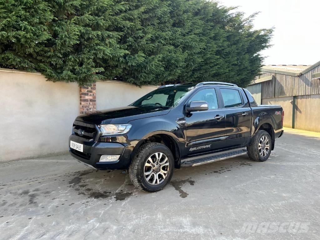 Ford Ranger Lava-autot