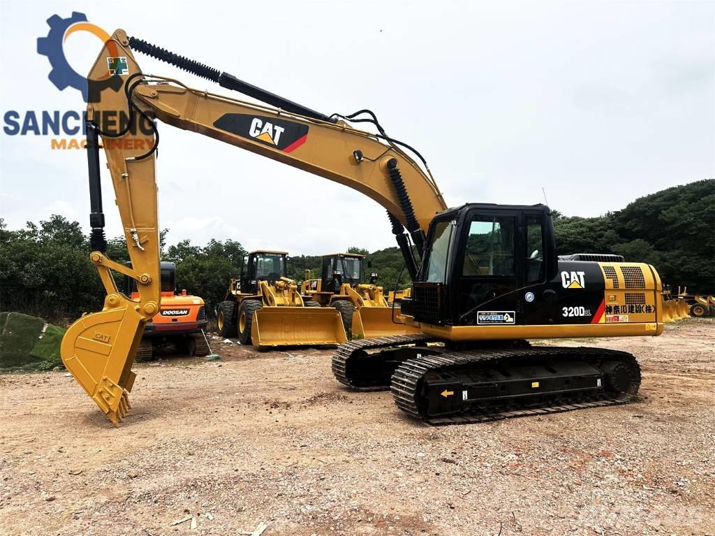 CAT 320 D2L Telakaivukoneet