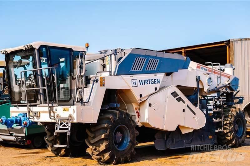 Wirtgen WR240 Muut kuorma-autot