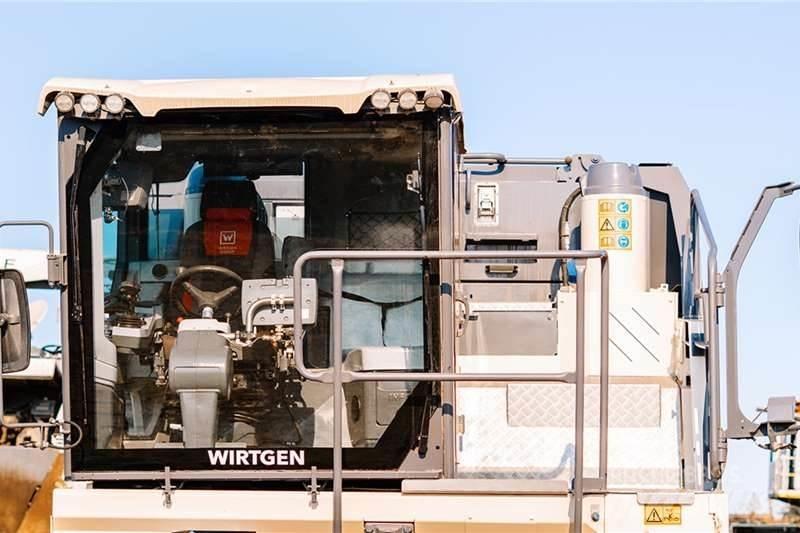Wirtgen WR240 Muut kuorma-autot