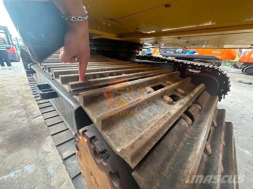Komatsu PC 220-8 Telakaivukoneet