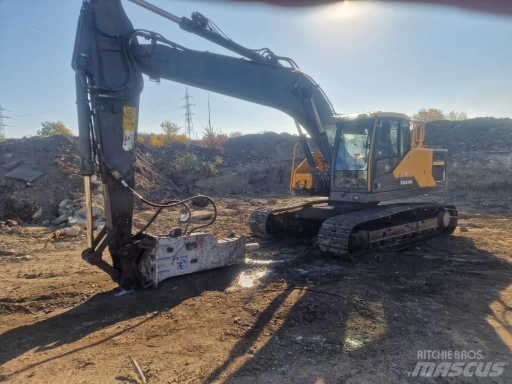 Volvo EC 220 E Telakaivukoneet